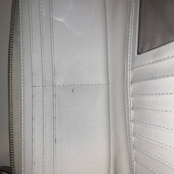 Michael Kors large flat Wallet - Picture 4 of 7